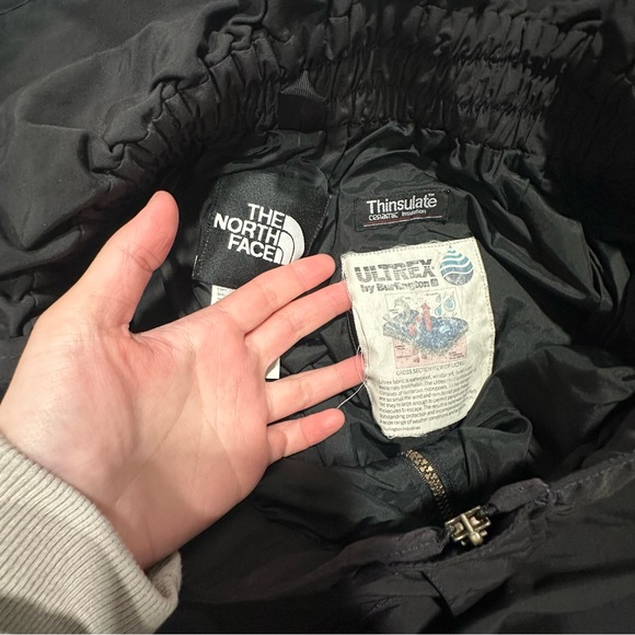 The North Face Thinsulation Snow Bib / overalls - Picture 3 of 8